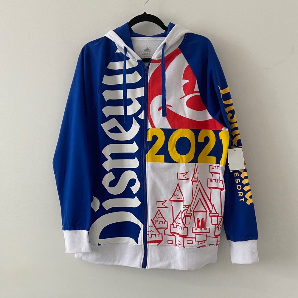 Men’s Disneyland Resort 2021 Hoodie Size Large